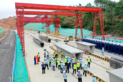 巴平高速开展2021 年工程管理及安全生产管理交流活动